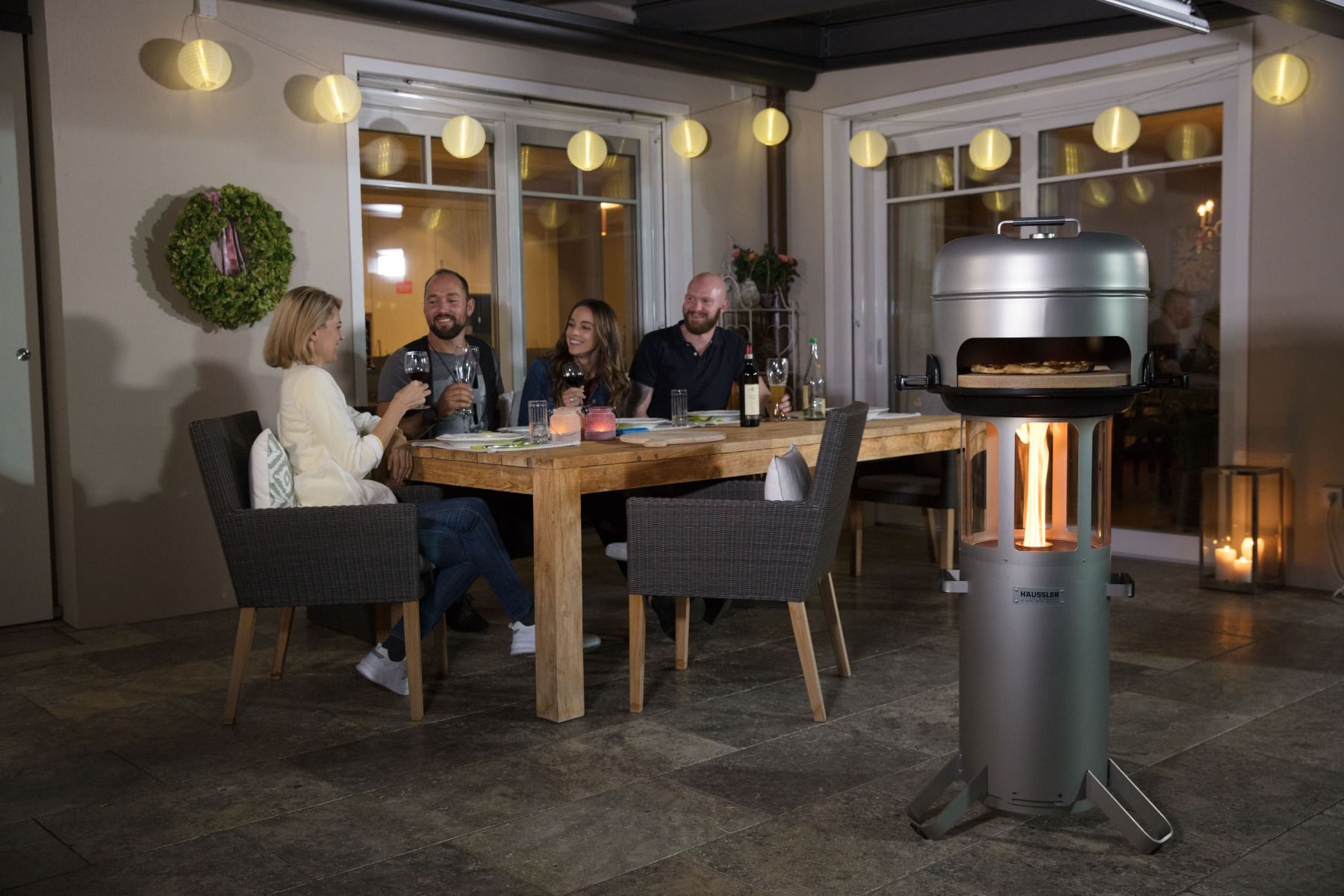 Häussler Ambientelicht/Pelletgrill Pizzastein